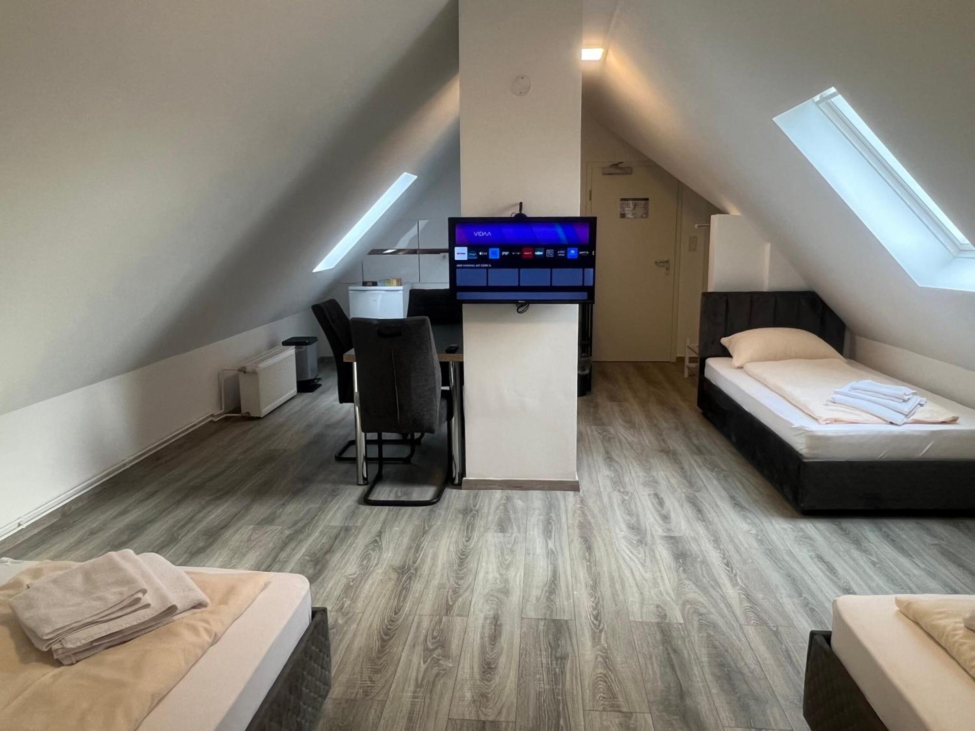 Durmaz Hotel Hannover Dış mekan fotoğraf