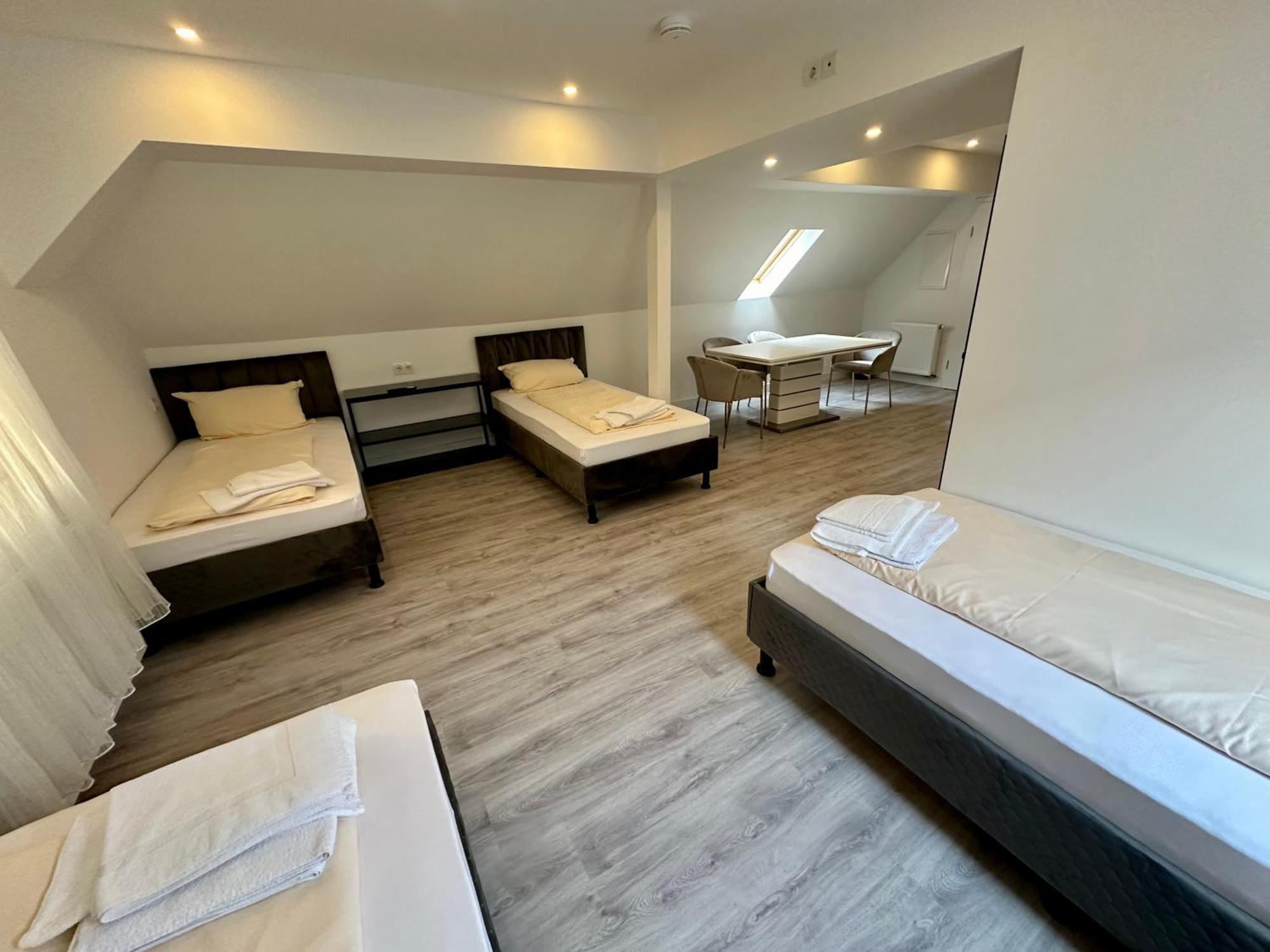 Durmaz Hotel Hannover Dış mekan fotoğraf