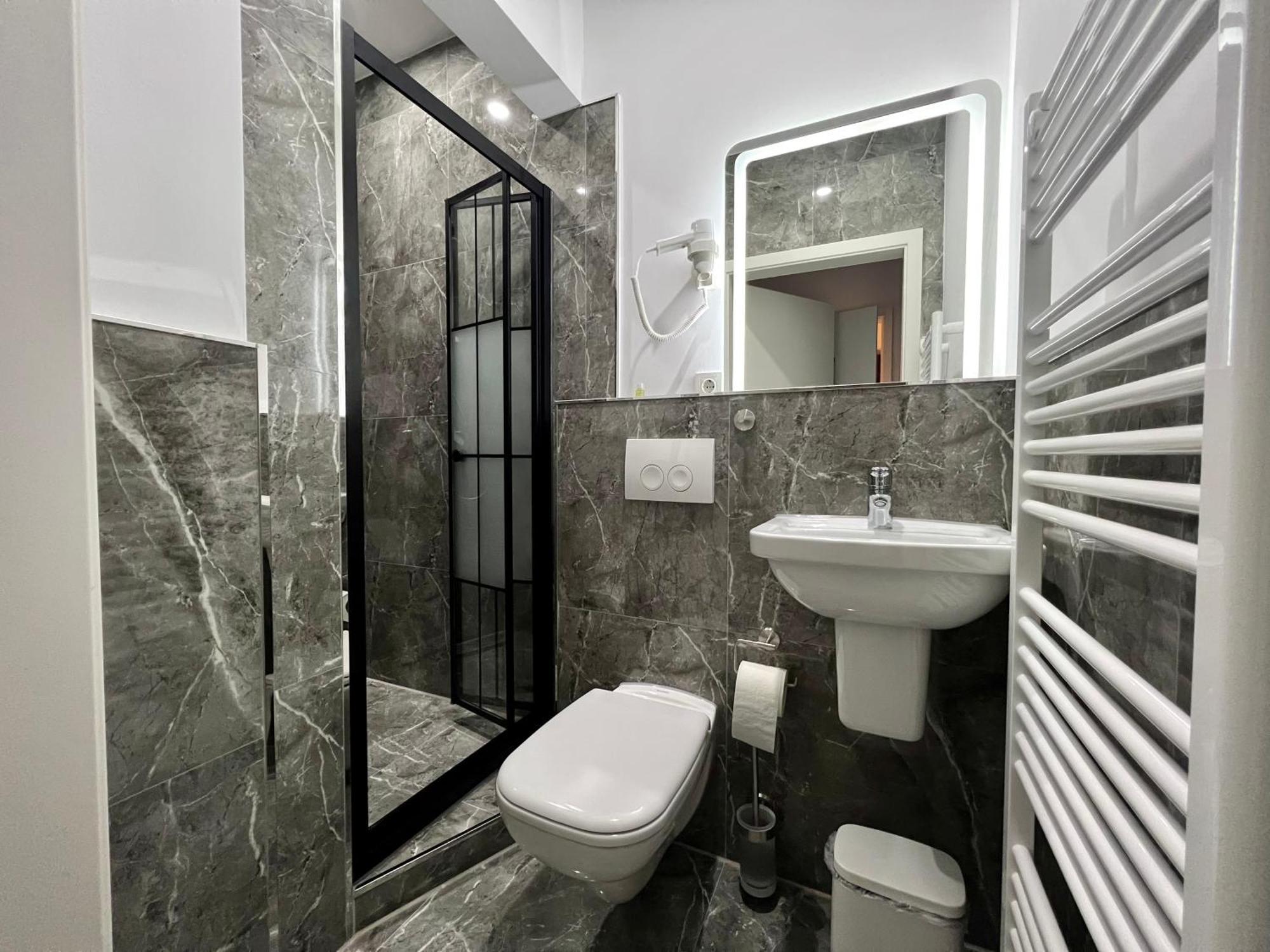Durmaz Hotel Hannover Dış mekan fotoğraf
