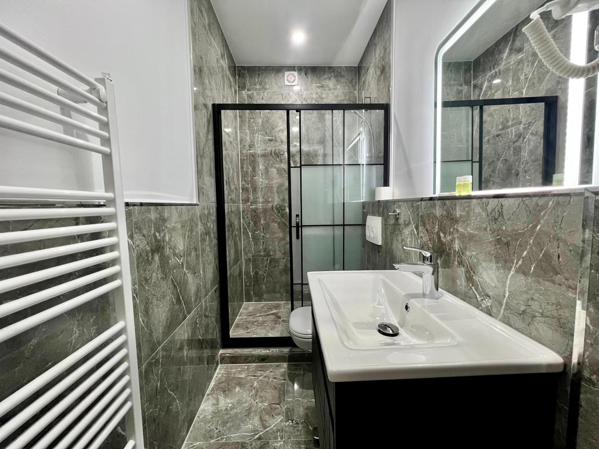 Durmaz Hotel Hannover Dış mekan fotoğraf